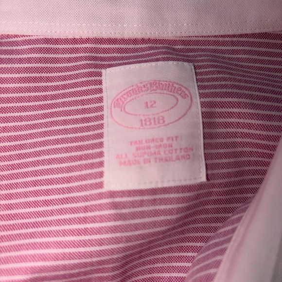 Brooks brothers women’s tailored blouse . - Picture 3 of 3